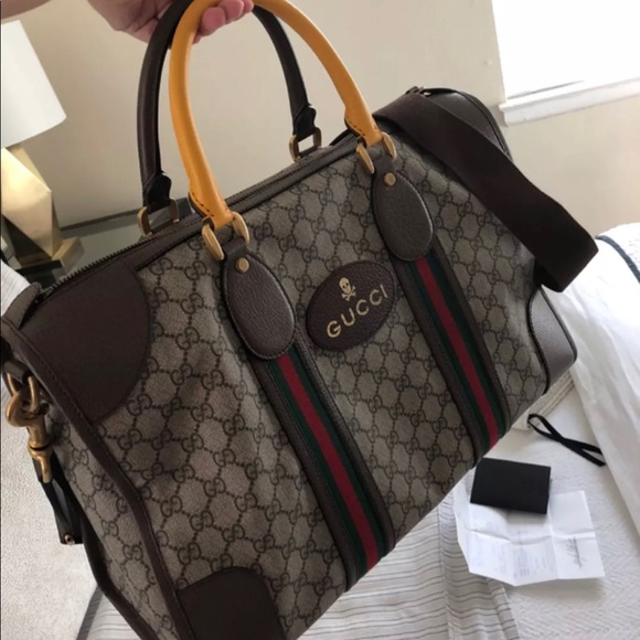 Gucci soft GG  Supreme duffle bag with web - Picture 3 of 6